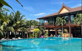 Phi Phi Villa Resort-SHA Plus